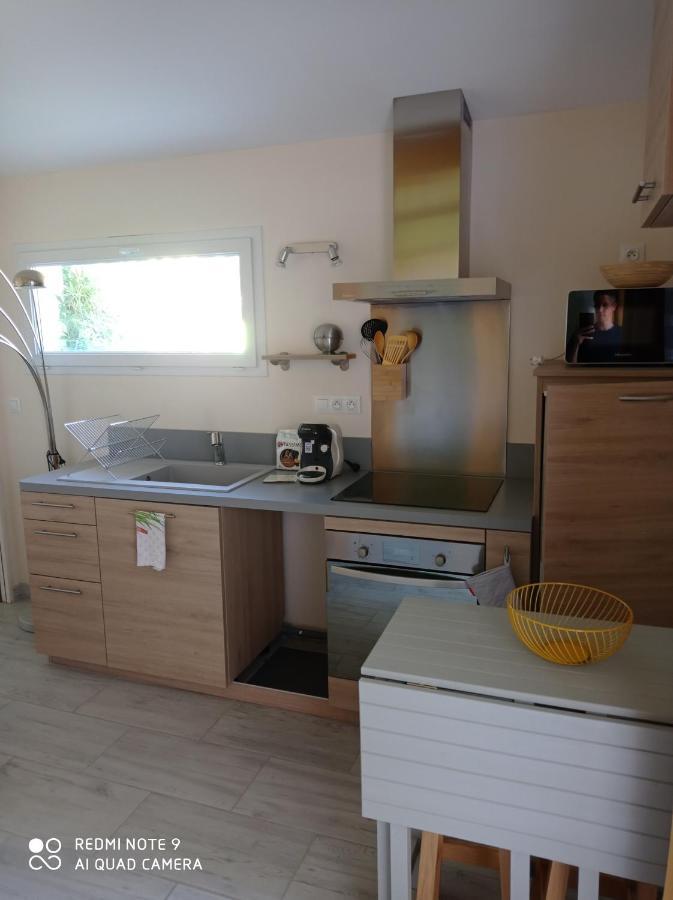 Agreable Appartement Au Calme Villeneuve  Eksteriør bilde